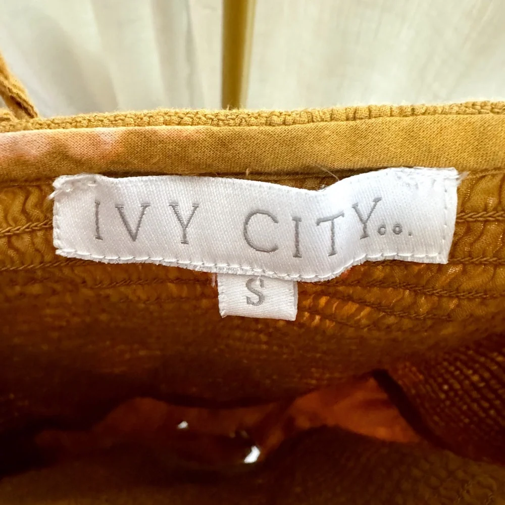 Ivy City Co Madeline Dress in Celeste Floral *PERFECT THANKSGIVING DRESS* - Picture 6 of 11